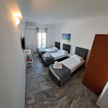 Auberge de jeunesse Frangiscos à Páros Extérieur photo