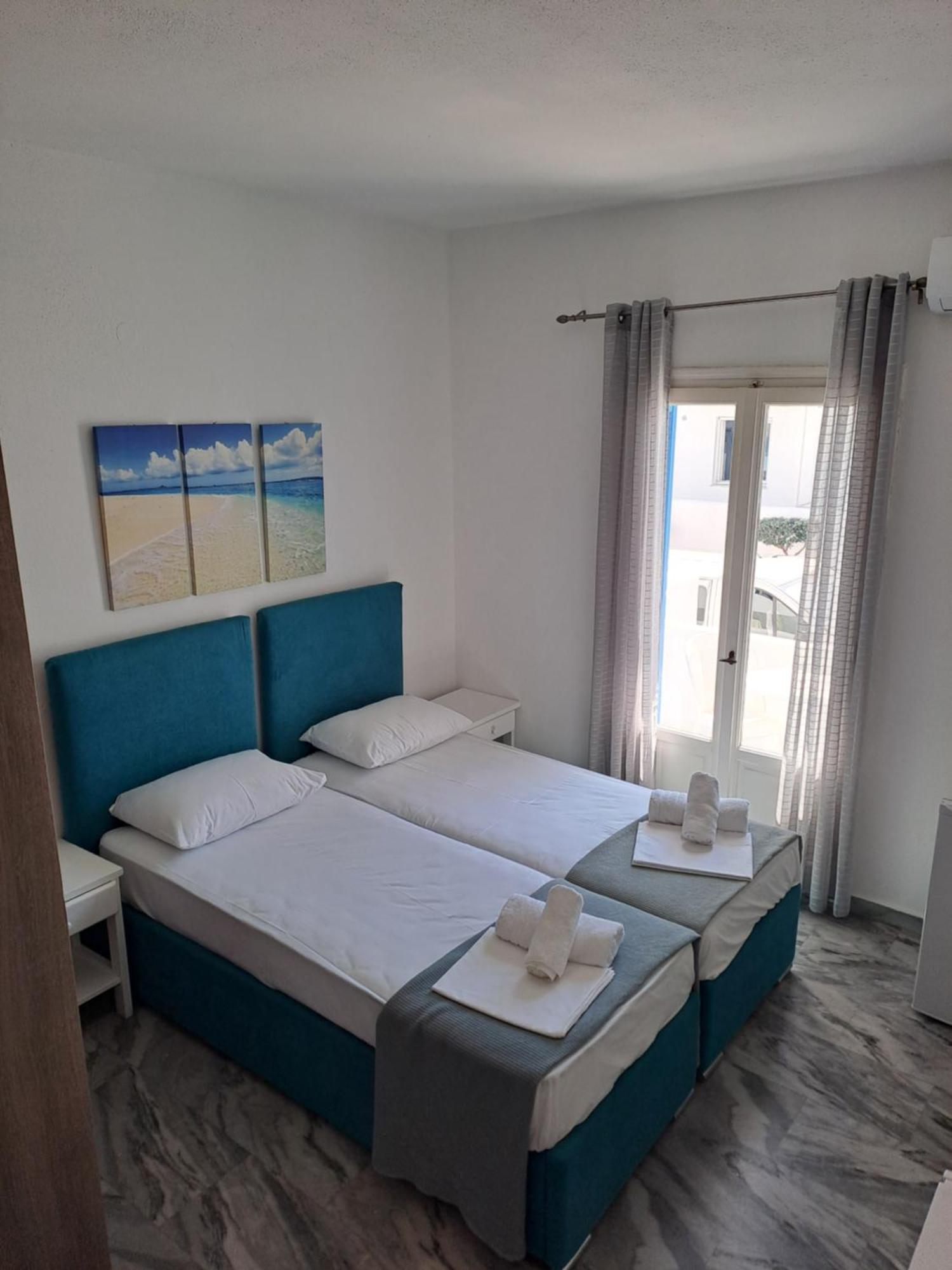 Auberge de jeunesse Frangiscos à Páros Extérieur photo