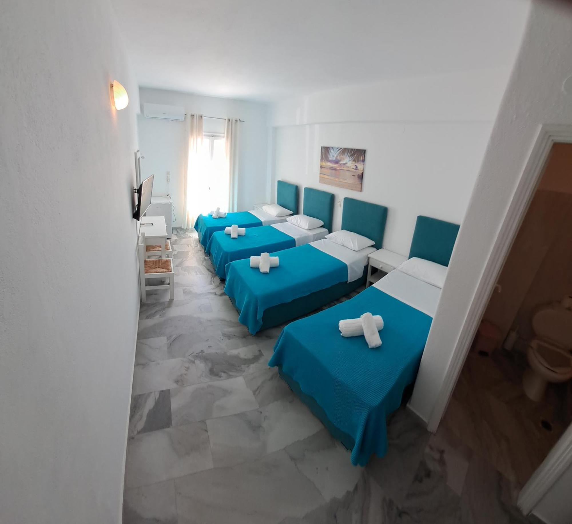Auberge de jeunesse Frangiscos à Páros Extérieur photo